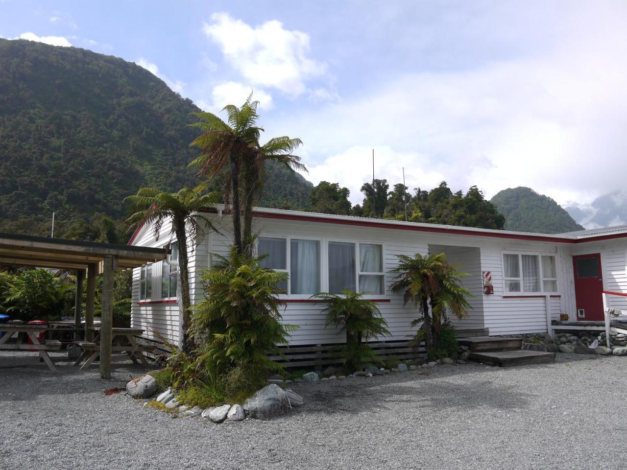 Central Franz Josef Cabins And Flats מראה חיצוני תמונה