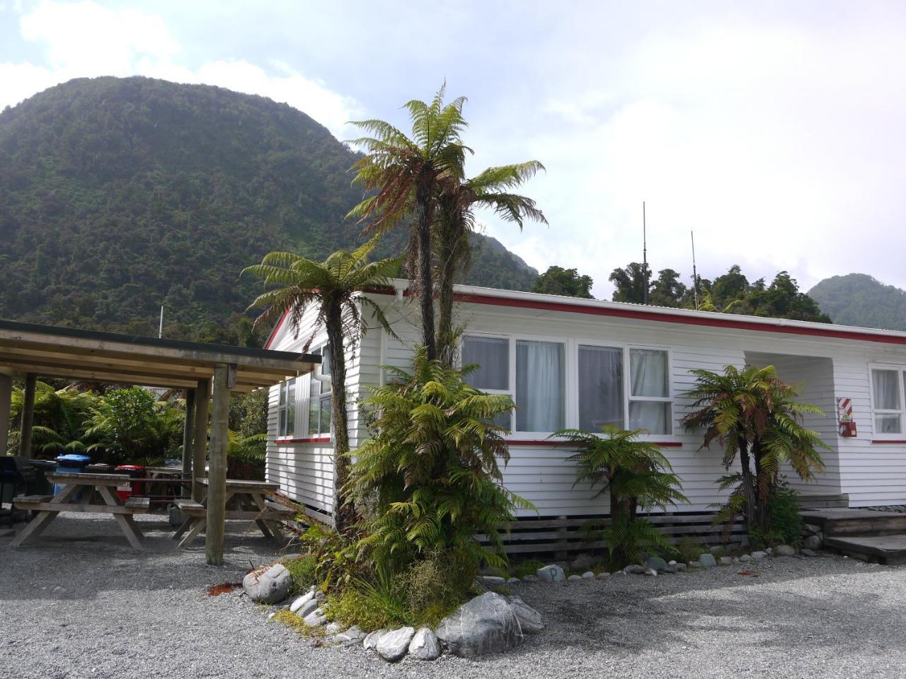 Central Franz Josef Cabins And Flats מראה חיצוני תמונה